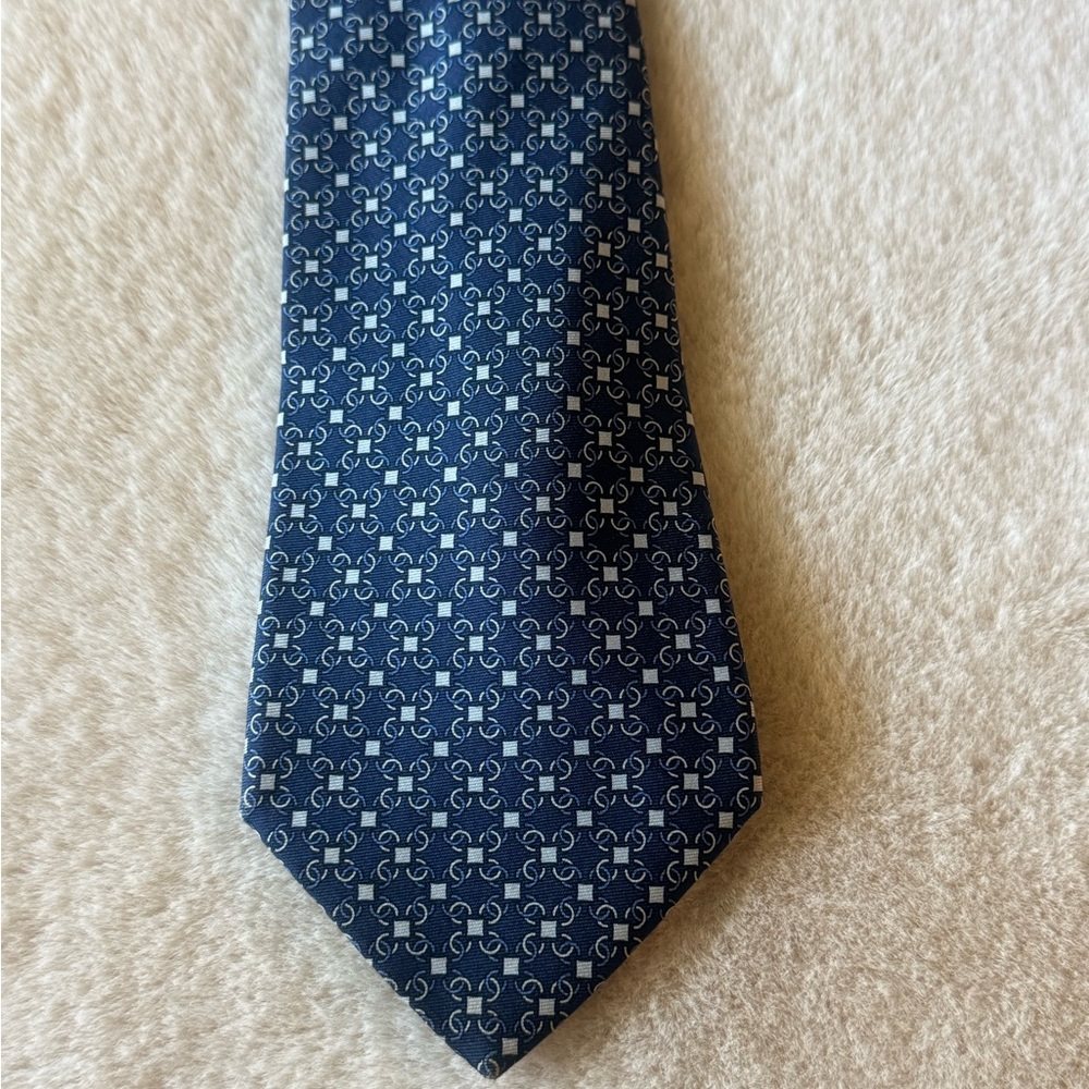 Chanel CC Tie - Authentic